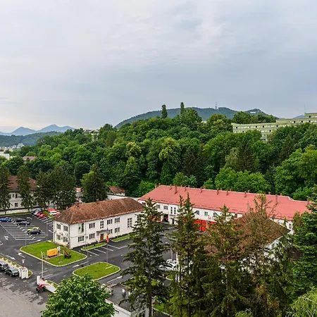 아파트 Jad - Family - Mihai Viteazul